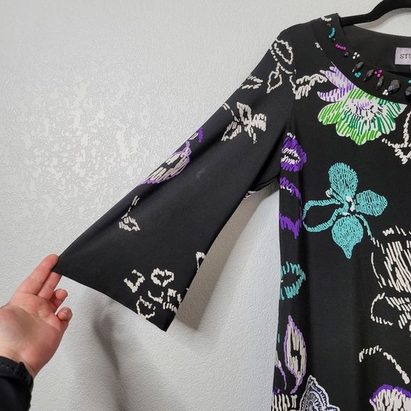 Studio I 3/4 sleeve stretch knit floral graphic scoop neck midi dress - Picture 6 of 7